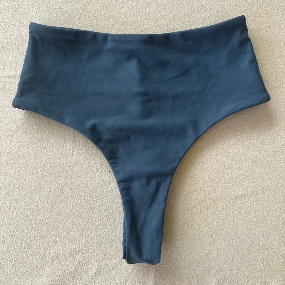 MAOI “Nahele” Bottom